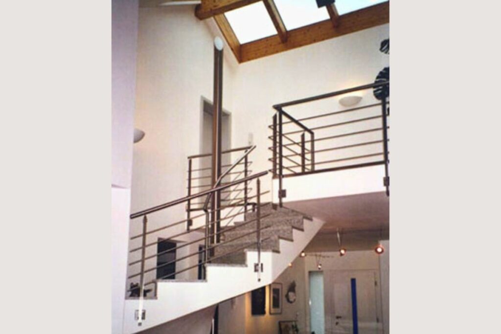 Treppengeländer im Innenraum